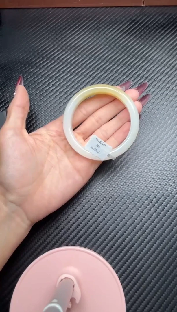 未镶嵌手镯和田玉且末金山微色差59