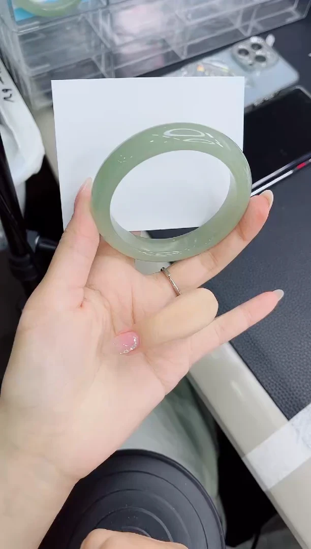 石英质玉手镯未镶嵌305-57