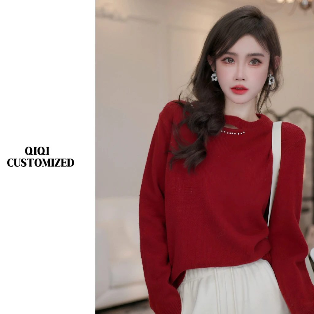 【戚戚高级定制】秋冬女温柔慵懒感圆领肩膀镂空浣熊钉珠毛衣#56499