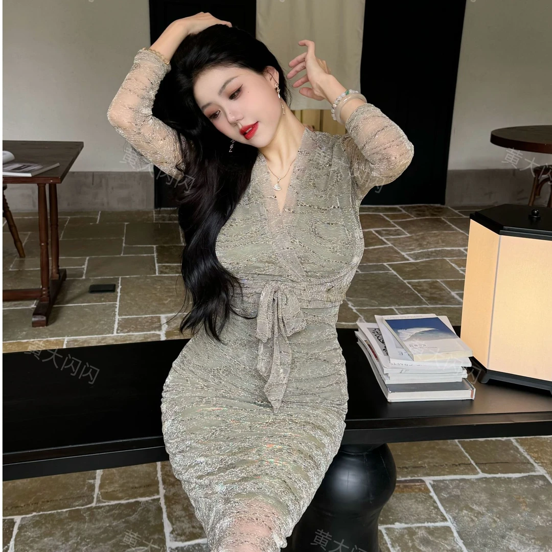 闪闪推荐【总裁夫人】随拍气质有弹力修身长袖连衣裙SSY1146