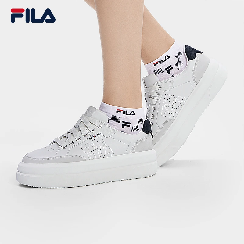 FILA/斐乐 女子 夏季新款【时尚潮流百搭舒适】摩登板鞋 F12W431205