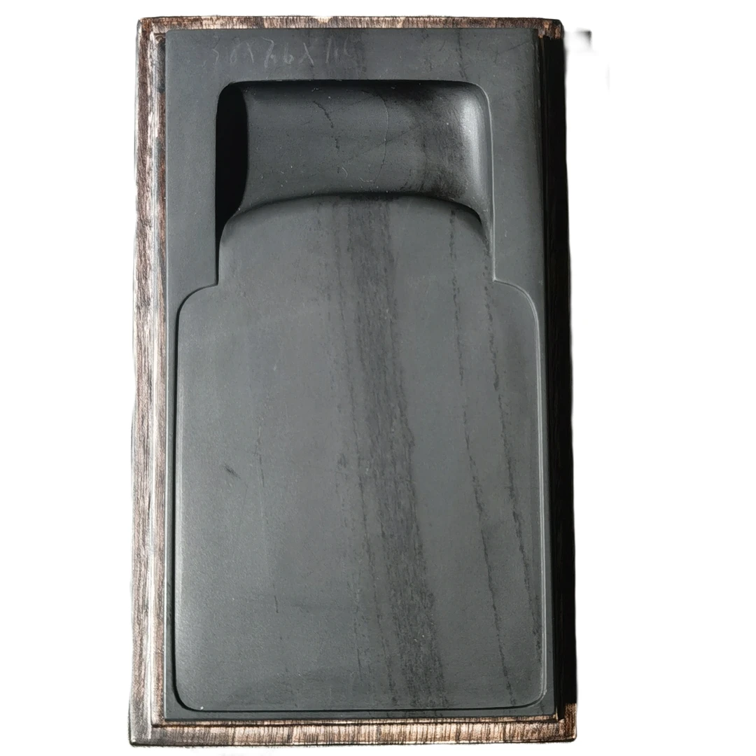 歙砚老坑，金星坑庙青庙红，长方门字砚，实用大方