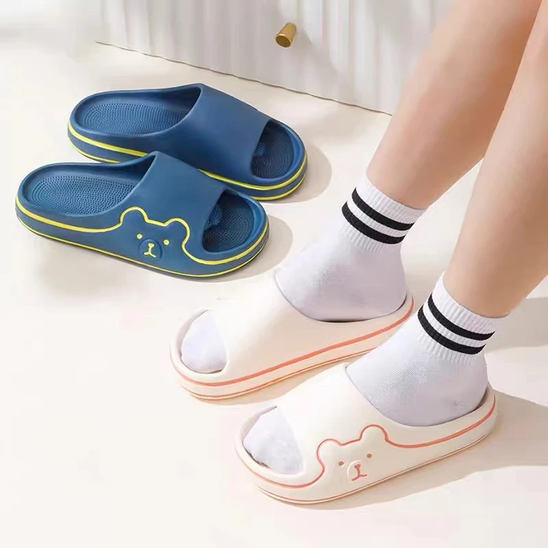 新款情侣居家外穿厚底可爱侧标小熊凉拖防滑凉拖鞋时尚学生