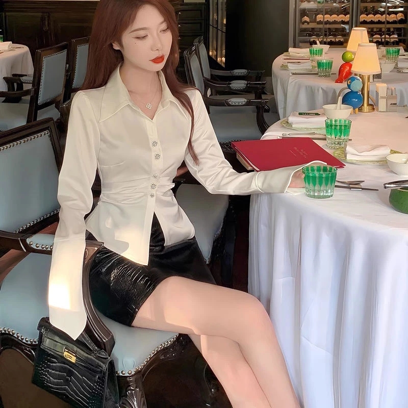 新款法式长袖领轻熟修身收腰白色衬衫女秋季显瘦纯欲上衣辣妹气质