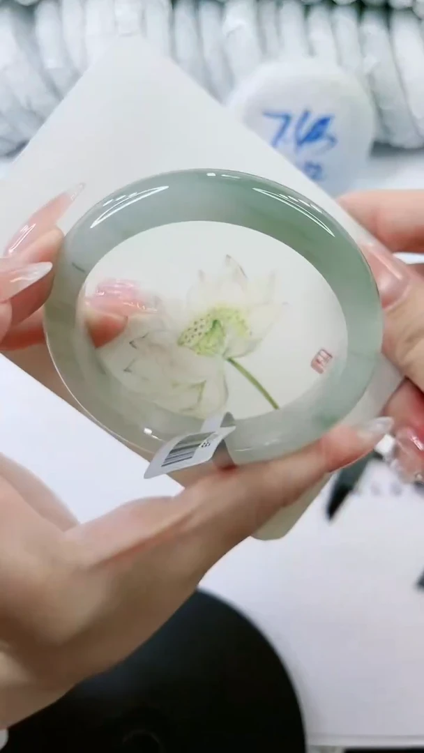 【闪购商品】石英质玉手镯未镶嵌0463293672-58