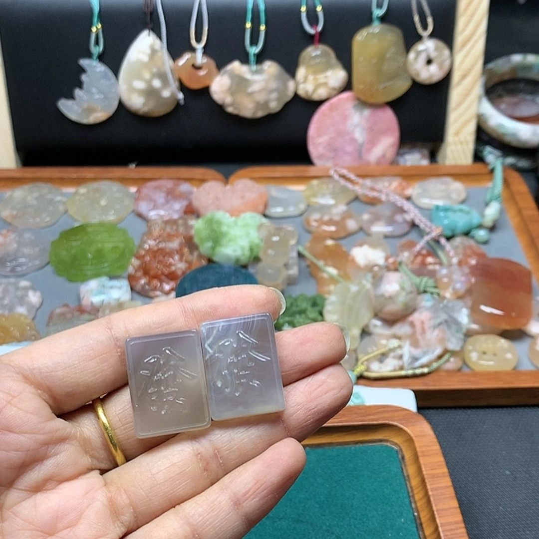 【闪购商品】玛瑙/玉髓颈饰合金二***.