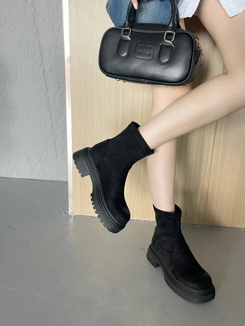 2024英伦风复古弹力圆头百搭短靴MZ23M635-1