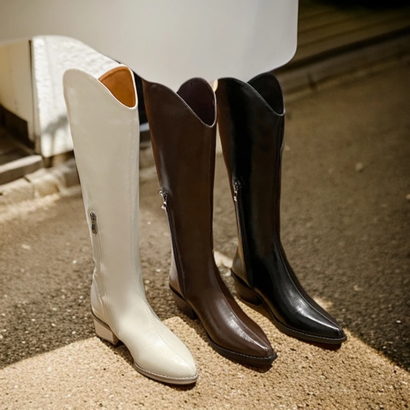 美拉德棕骑士靴新款秋冬高跟V口尖头洋气高筒长靴小个子长筒靴女
