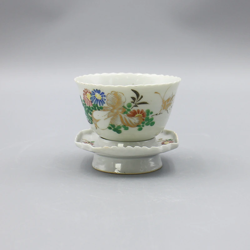 1274古陶瓷-清代粉彩描金花卉纹倭角方形杯托一套