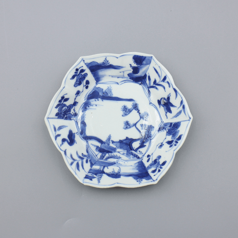 1227古陶瓷-清康熙青花山水花卉纹六方杯托