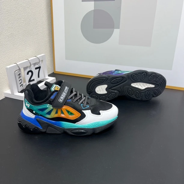 【33-42码】冬季加绒棉鞋中大童运动鞋335