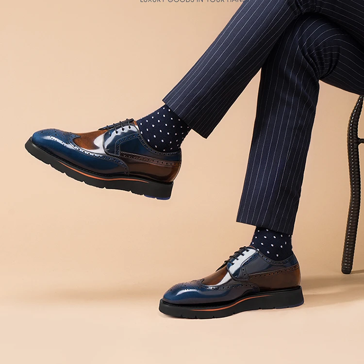 高档手工布洛克雕花男鞋英伦亮面拼色商务正装皮鞋男真皮厚底冬季