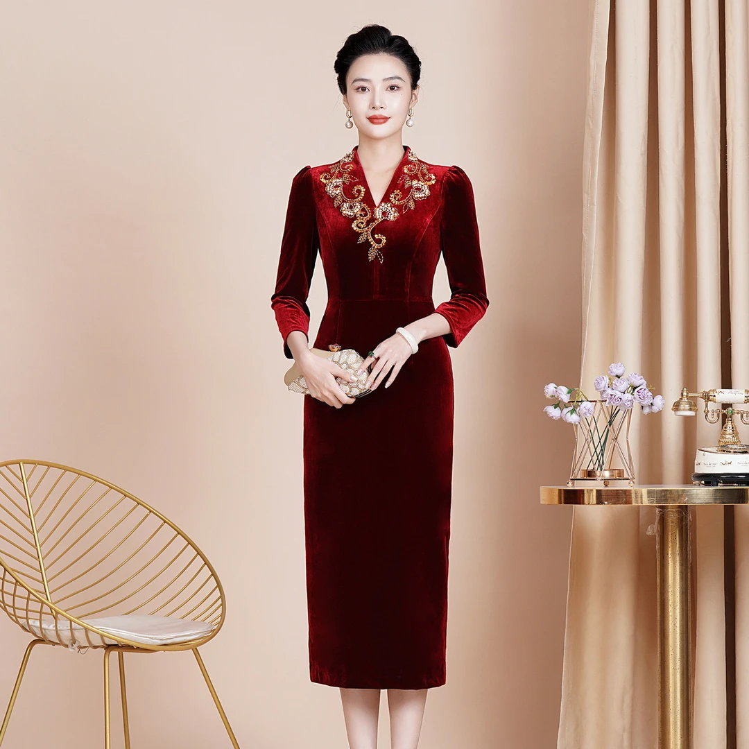 秋冬高贵气质手工钉珠喜婆婆婚礼中长款红色大码修瘦妈妈宴会礼服