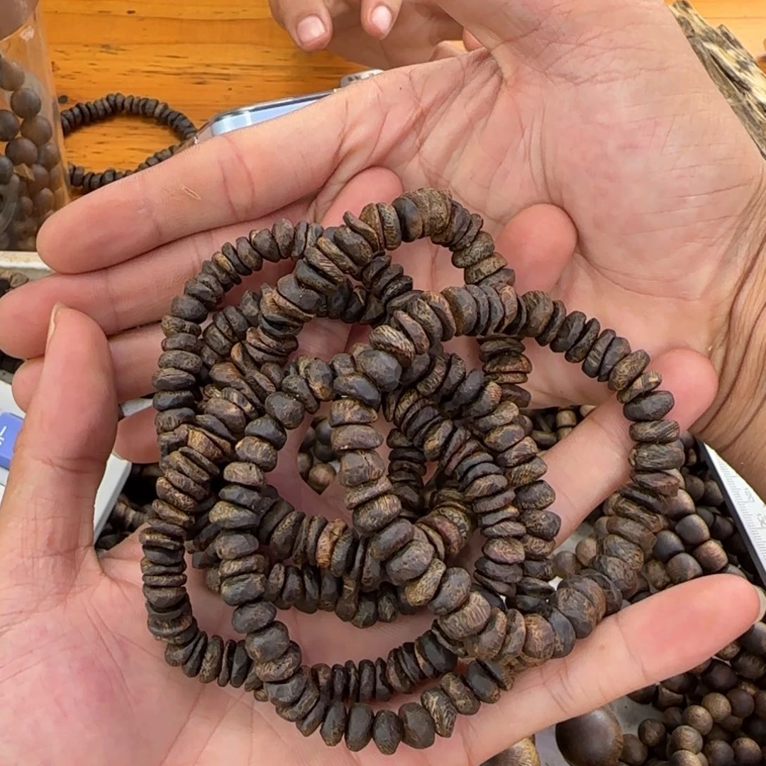 沉香手串单圈沉水包壳8克多样性发一