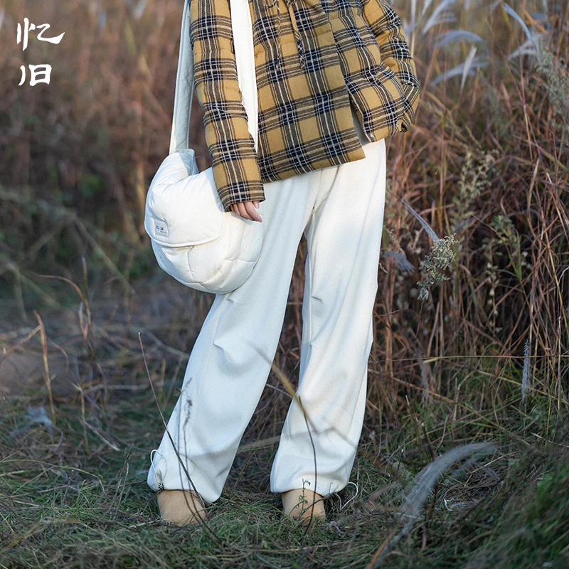 现货285【街头信步】文艺白色针织阔腿直筒裤女冬新款休闲宽松长裤