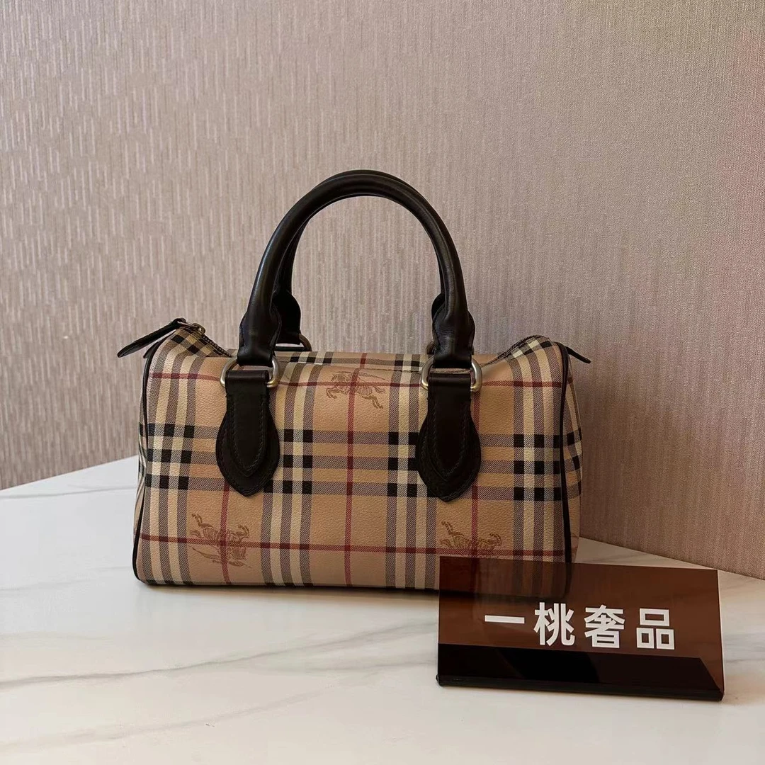 95新 BURBERRY/博柏利 一桃/实际97新/巴宝莉 战马格纹波士顿手提