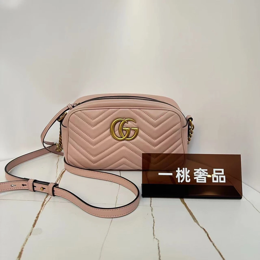 95新 GUCCI/古驰 一桃/实际98新/古驰 马蒙相机包中号粉色斜挎