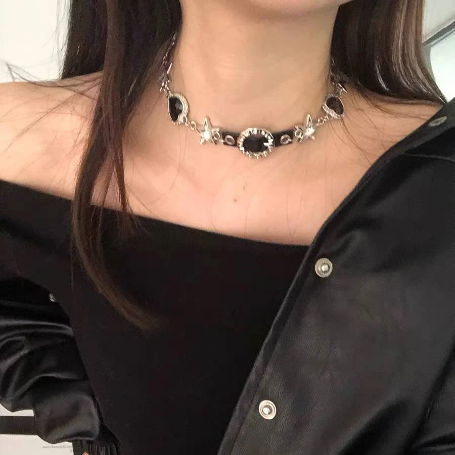 合金项链 y2k黑钻朋克choker项链女设计感重工颈链甜酷辣妹锁骨链