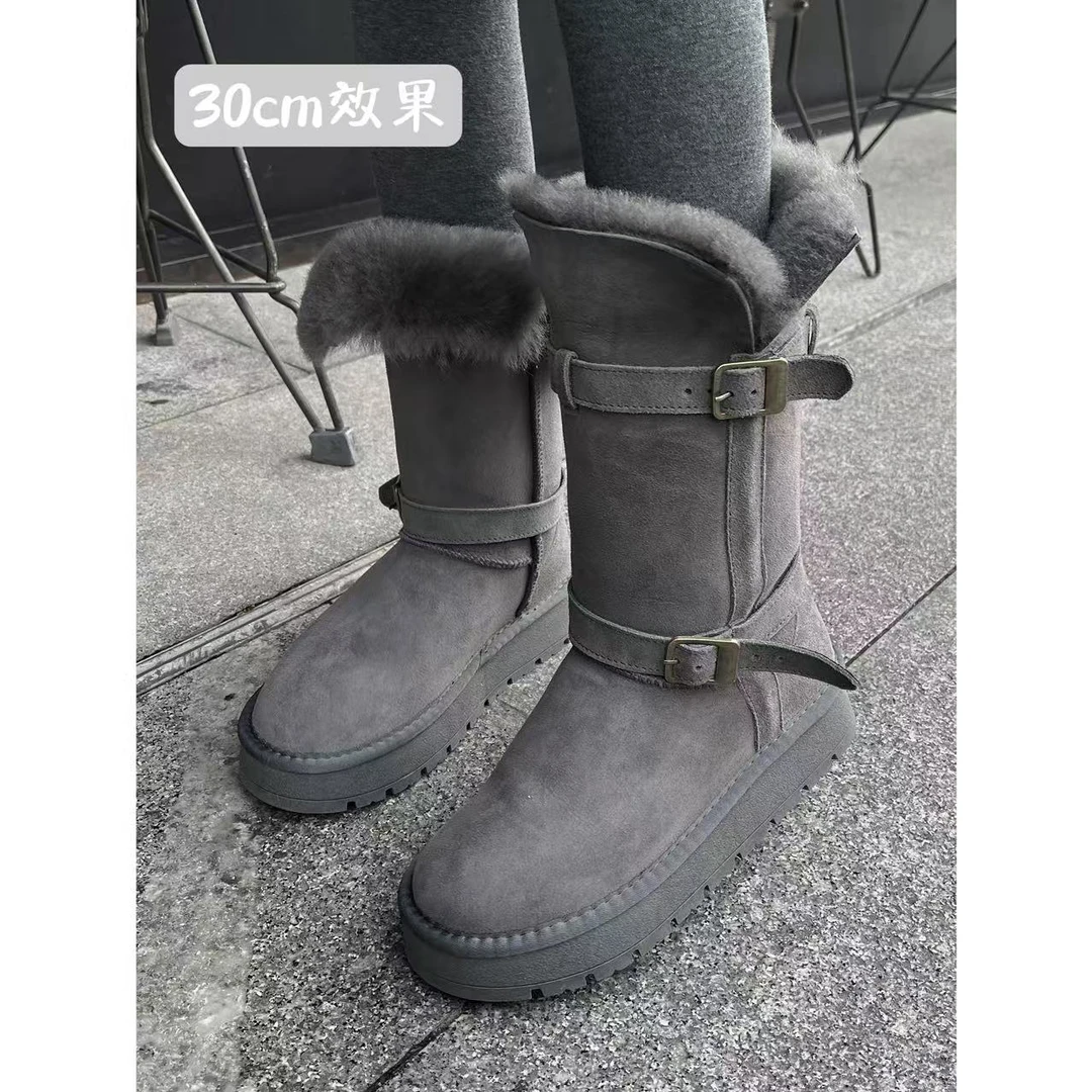 2024羊皮毛一体冬季皮带扣新女款保暖加绒加厚高筒过膝雪地靴百搭