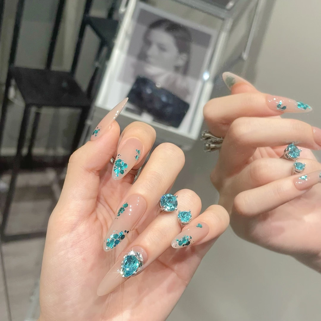 【雀翎】缇觅轻奢浅翠兰水滴大闪片全华子钻纯手工可拆卸式穿戴甲