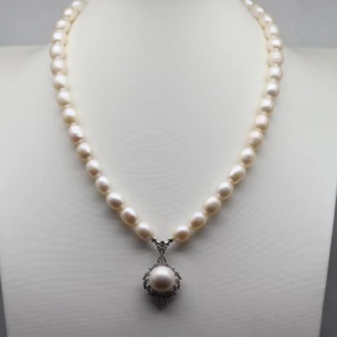 合金项链 豪镶女神白色轻奢时尚项链