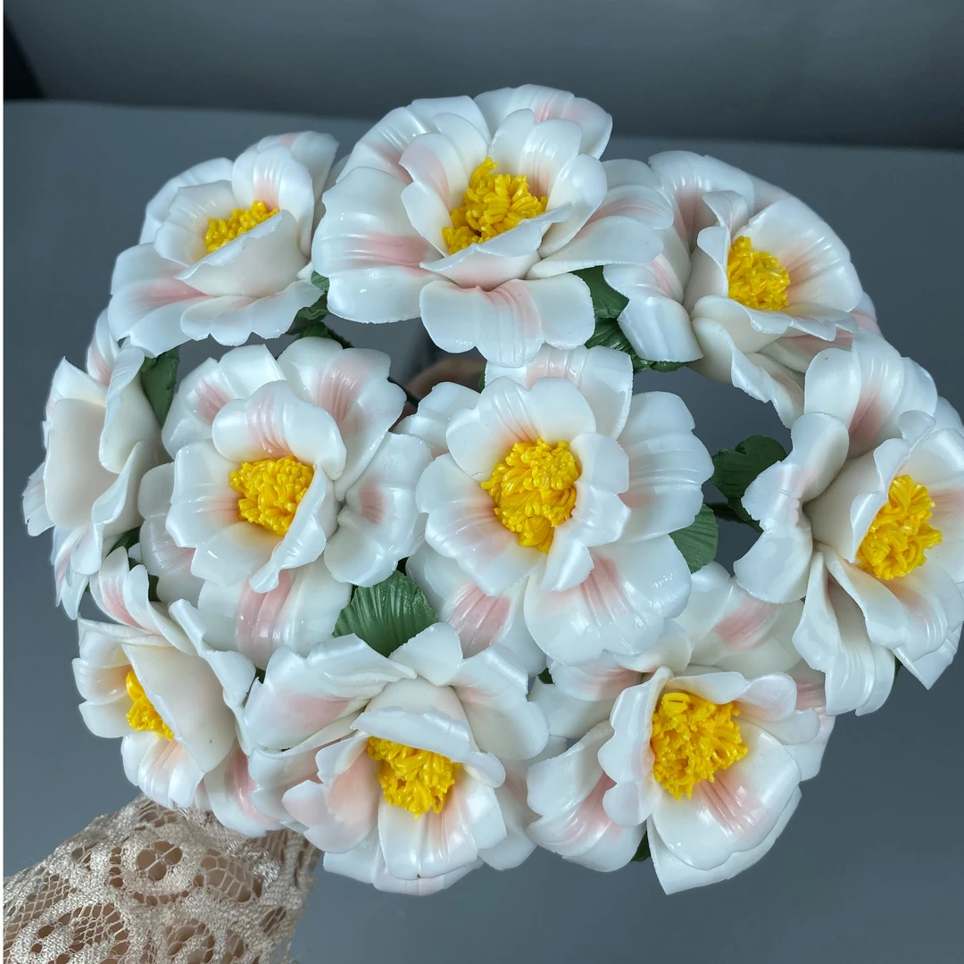 纯手捏陶瓷制作渐变粉色牡丹玫瑰一束创意家居摆件精美装饰插花