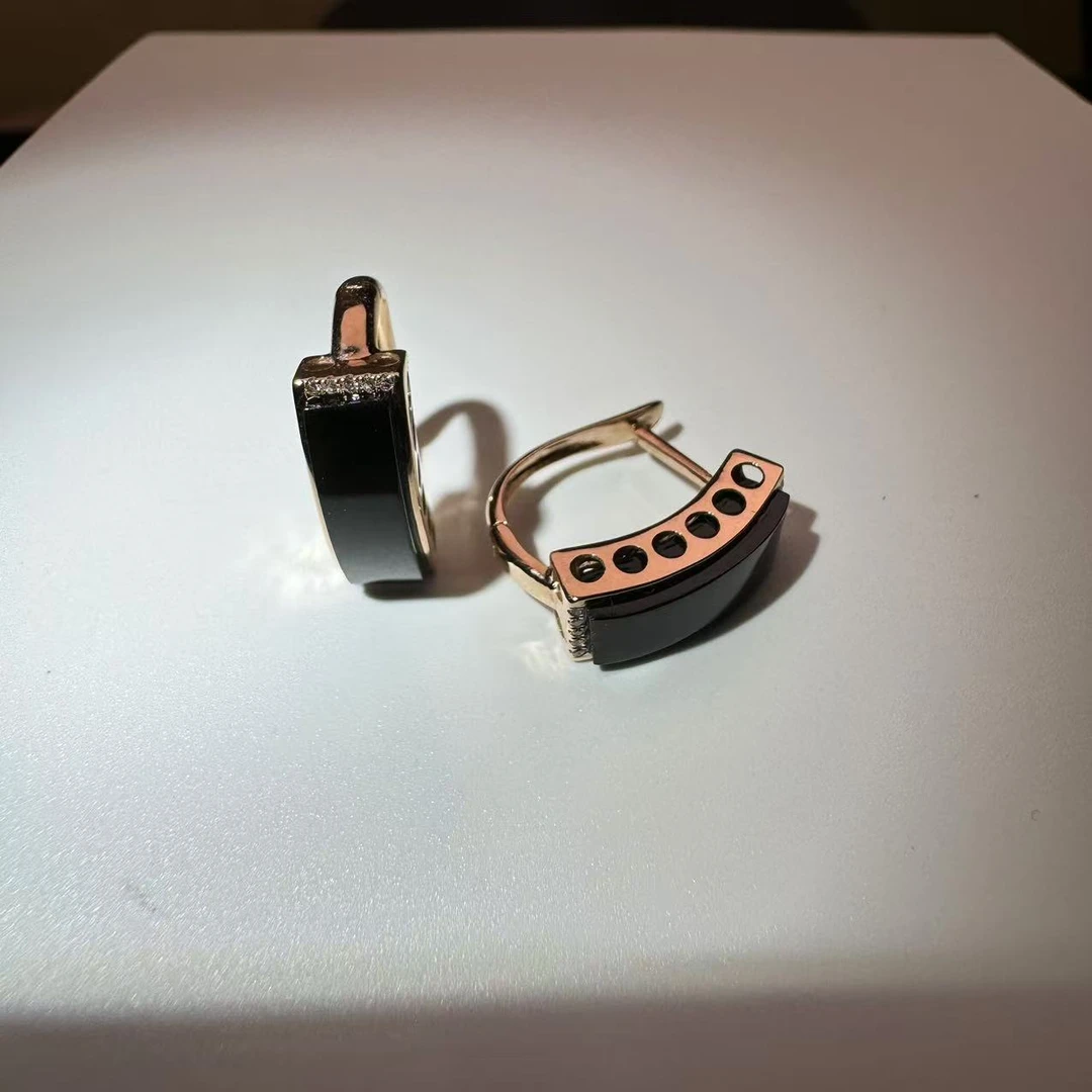 墨翠豪华曲面镶嵌耳环气质时尚百搭复古窄版字母经典宽版