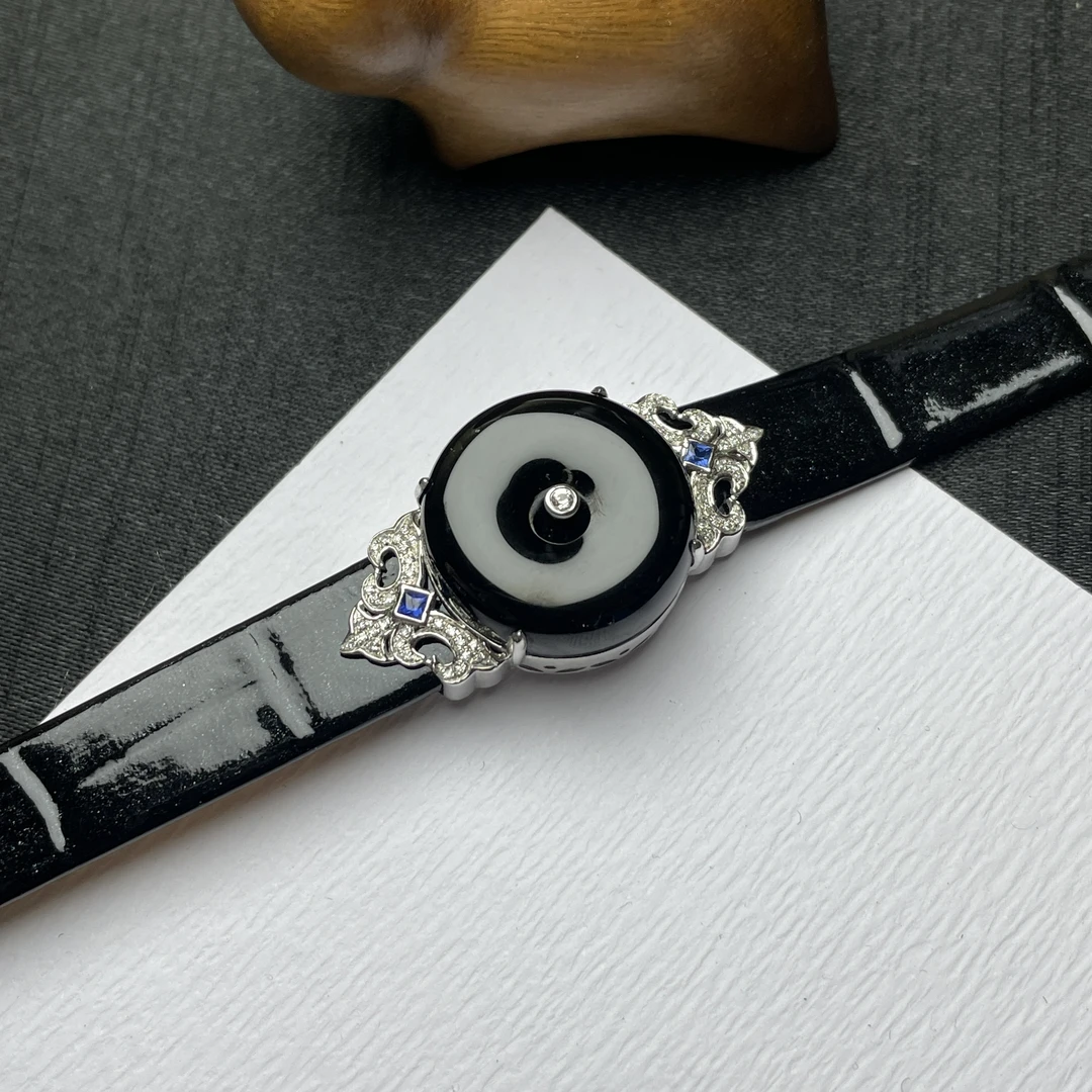 18K金墨翠平安扣手牌手表气质时尚百搭黑色复古简约镶嵌