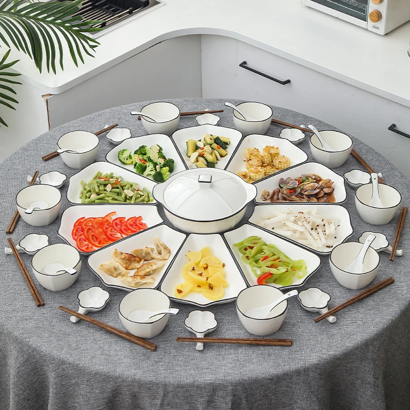 团圆过年陶瓷拼盘餐具组合抖音网红碗碟盘创意圆桌大尺寸菜盘套装