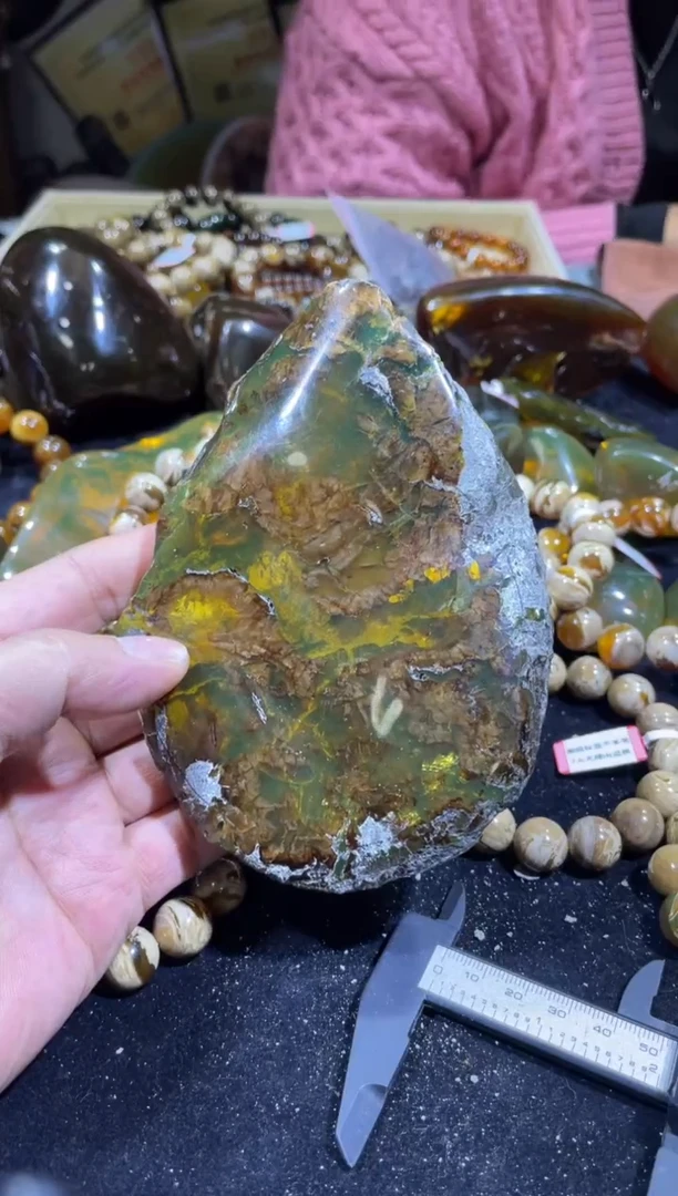 【闪购商品】定制琥珀未镶嵌