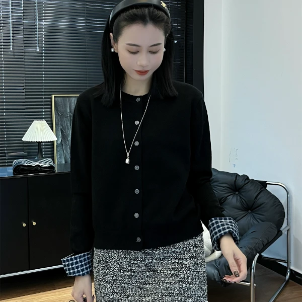 【Si&华严选】设计感格子拼接圆领长袖针织开衫复古外搭上衣MBR122