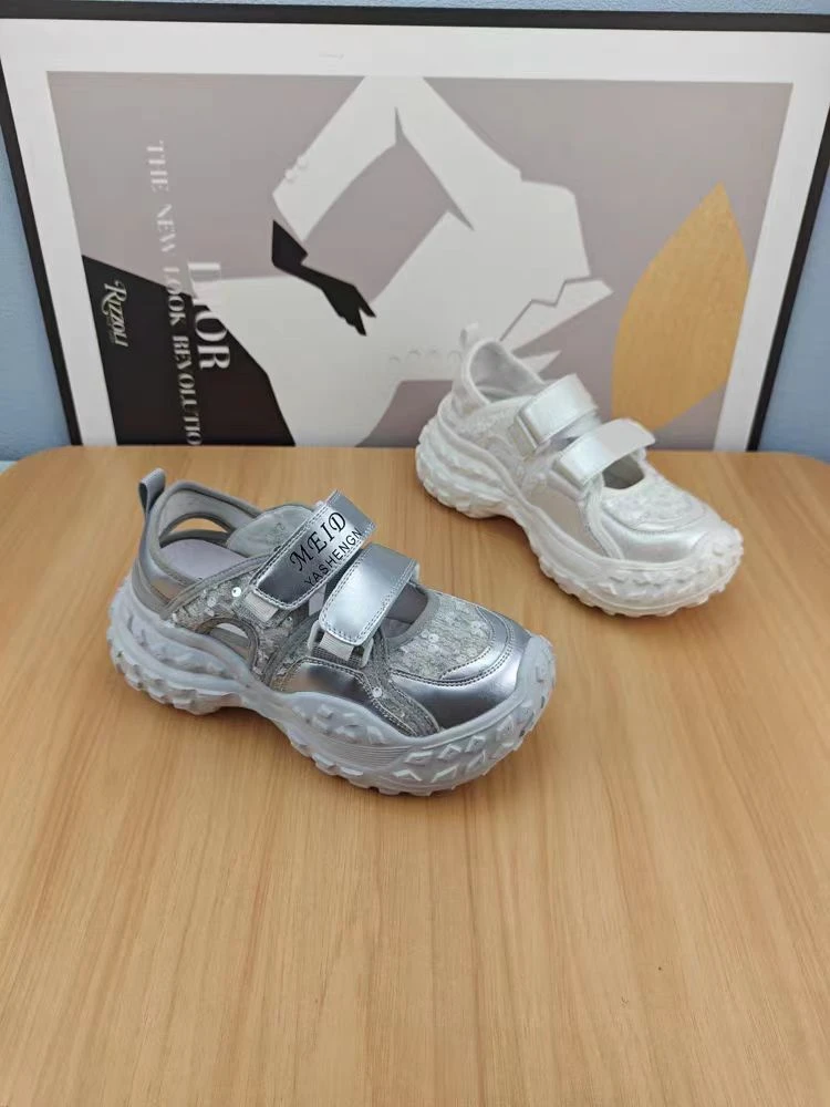 2024夏季新款魔术贴轮胎底厚底时尚休闲鞋C0121-1