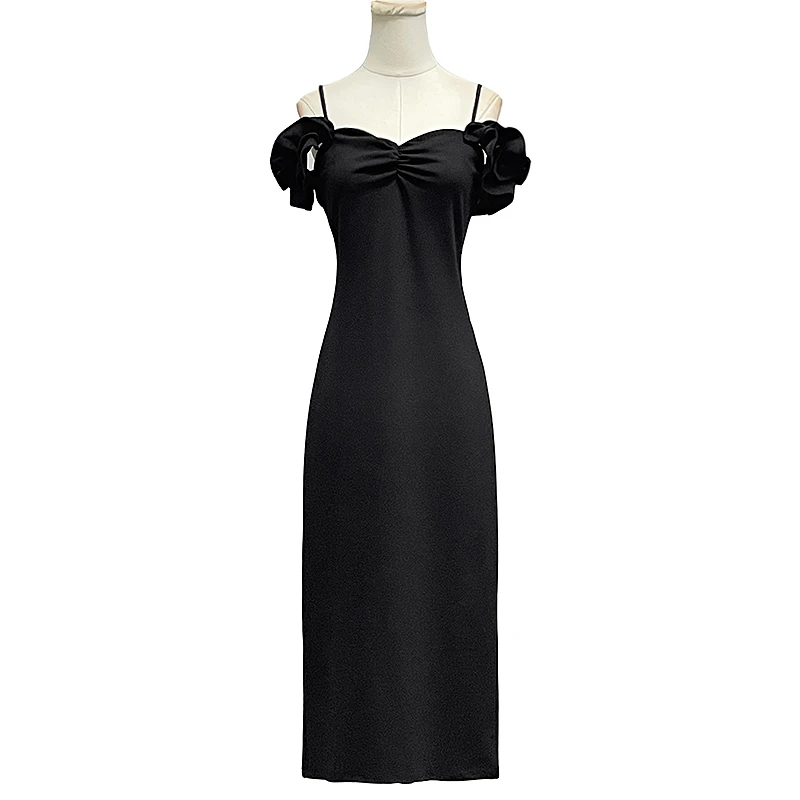 2024新款夏季女士名媛风优雅气质露肩性感收腰中长款吊带连衣裙