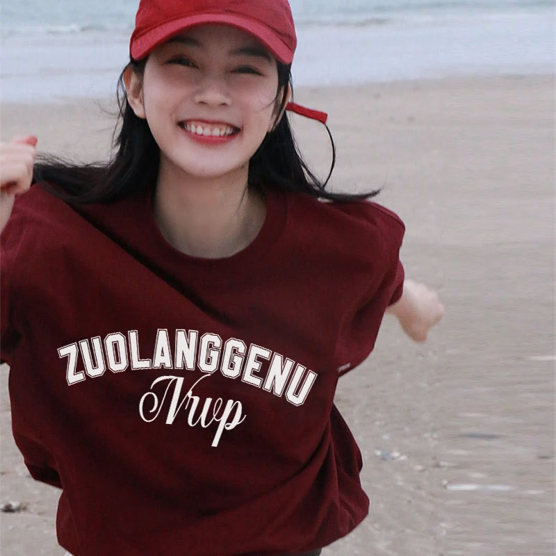 佐朗格奴/纯棉酒红色上衣简约字母印花T恤女休闲正肩显瘦ins短袖