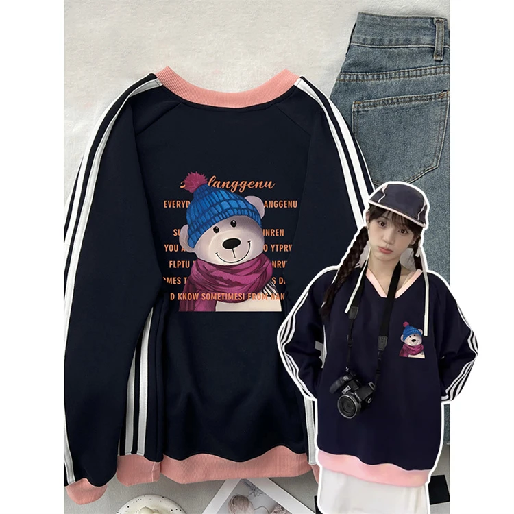 佐朗格奴别致前后小熊慵懒风长袖可爱印花宽松拼接三杠V领卫衣女