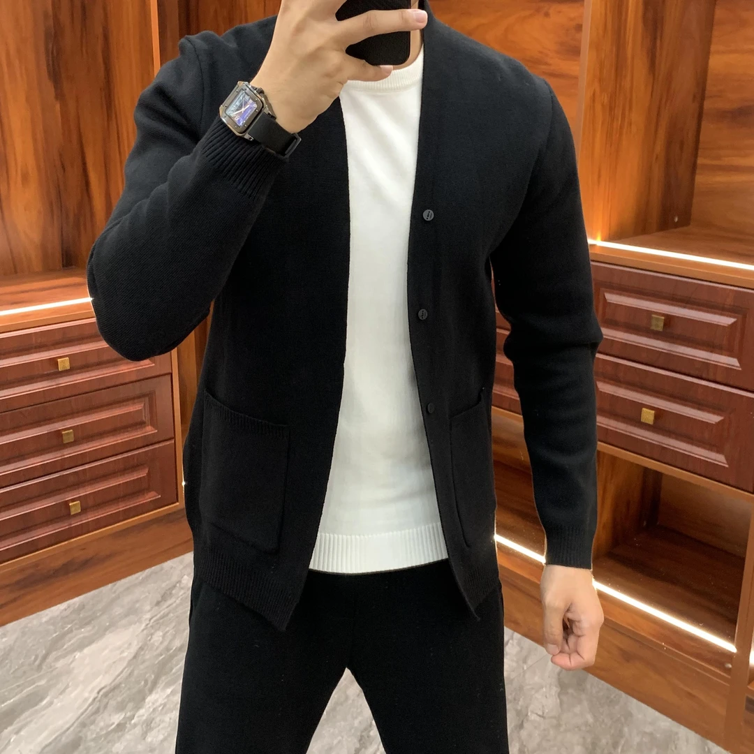 高级感商务休闲V领开衫毛衣男士春秋季时尚潮流百搭修身针织开衫