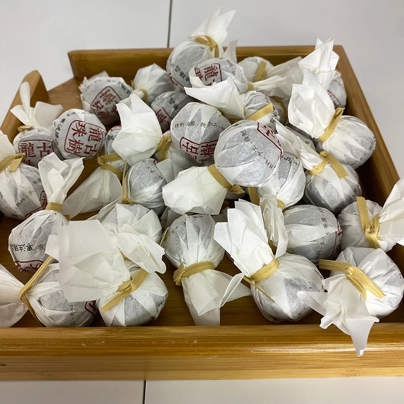 2022年勐库大雪山古树生茶龙珠250g袋装