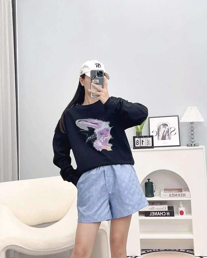 全新未使用 LouisVuitton/路易威登 蓝色新款满印短裤 36码