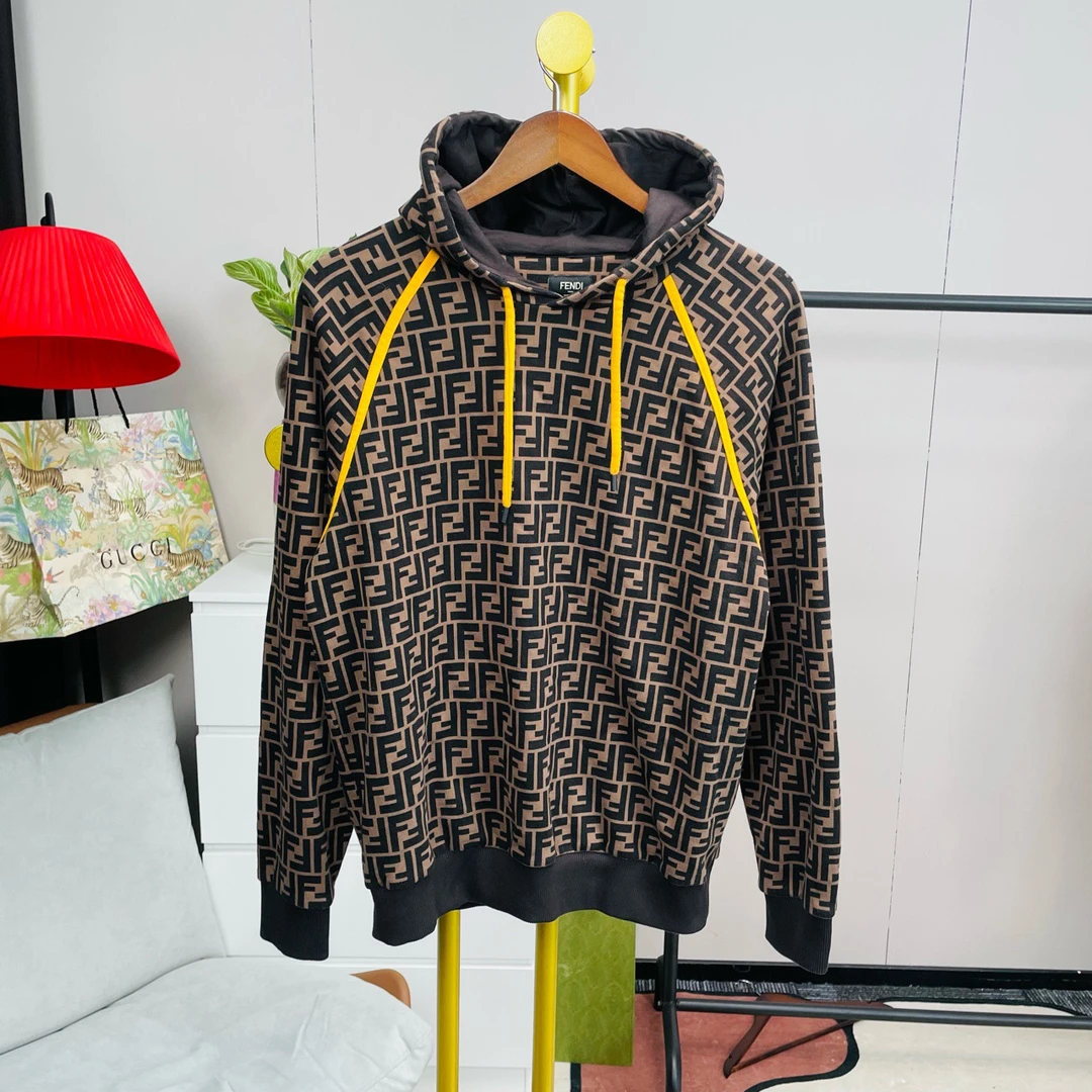 99新 FENDI/芬迪 棕色满印黄条拼接帽衫 /无配件 99新