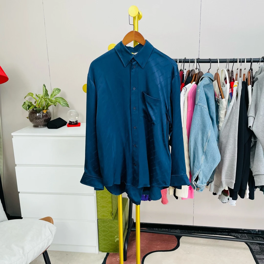 全新未使用 Balenciaga/巴黎世家 深蓝色满印衬衫 36码全新带吊牌