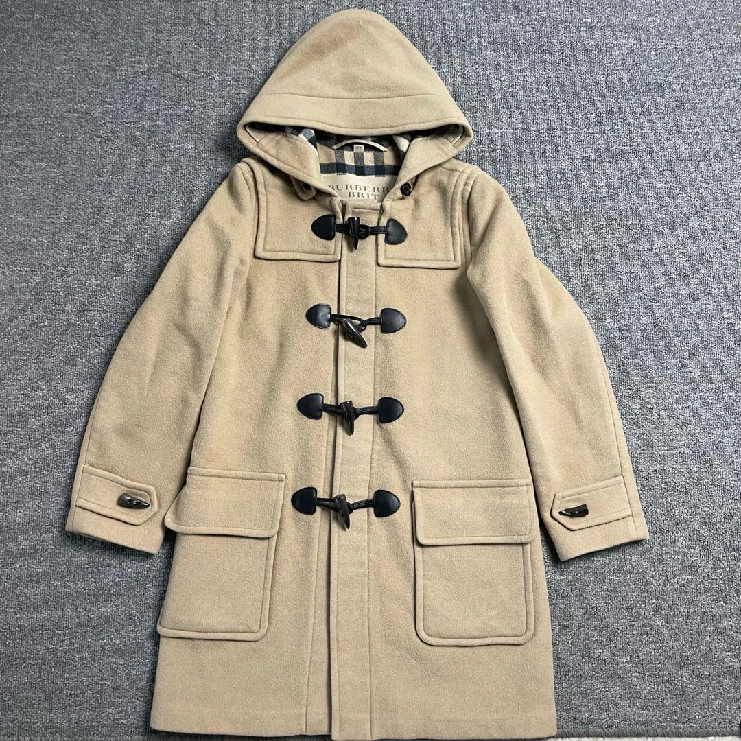 99新 BURBERRY/博柏利 卡其色牛角扣风衣 公价18200 uk6码