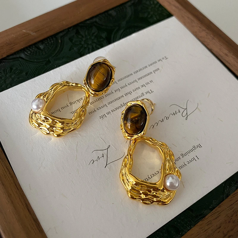 合金耳饰 几何菱形耳环设计感小众耳钉女时尚法式复古美拉德耳饰