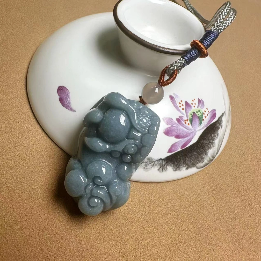 翡翠A货蓝水吊坠貔貅纳财 貔貅吊坠招财挂件天然缅甸A货 手工雕刻
