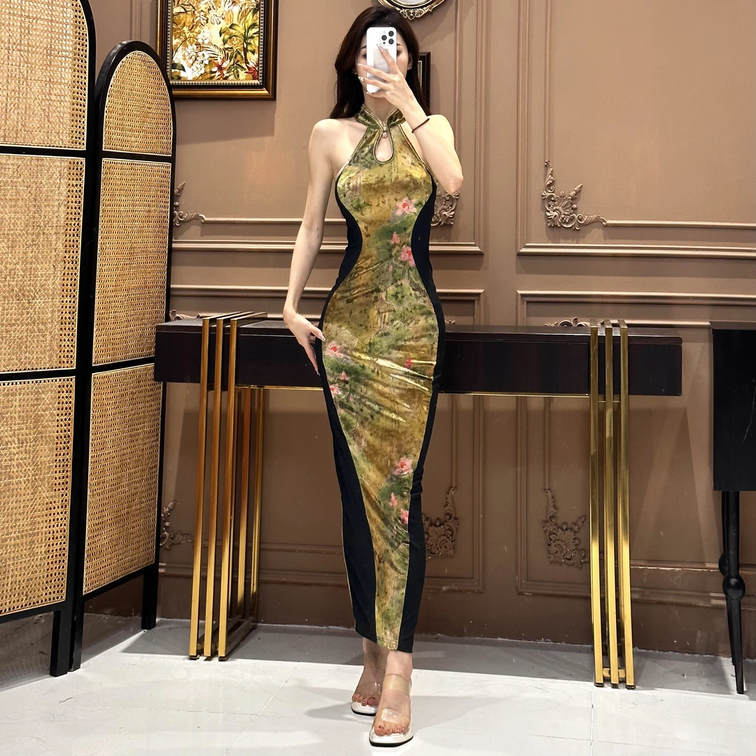 气质女人味轻奢立领无袖荷塘月色显瘦性感包身时尚百搭开衩连衣裙