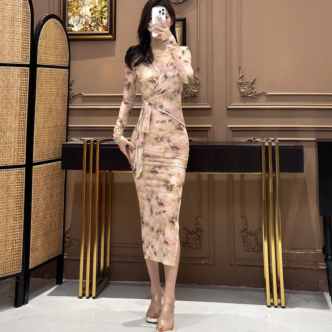 2025春夏款网纱V领绑带长袖夏日飞花显瘦包身修身百搭开衩连衣裙