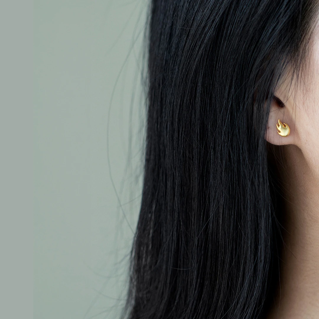 925银耳饰 「两三星火」离火纯银小火苗旺新年马年小耳钉