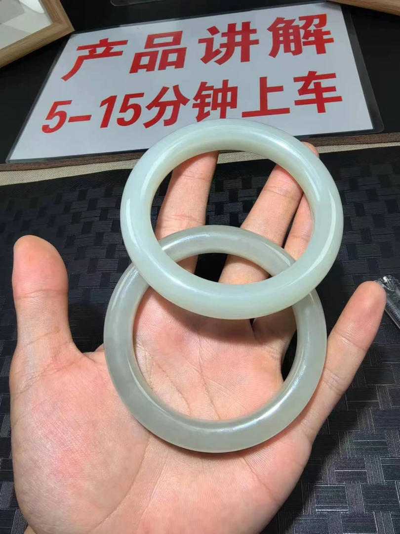 和田玉钢板手镯拍一发一多样性发