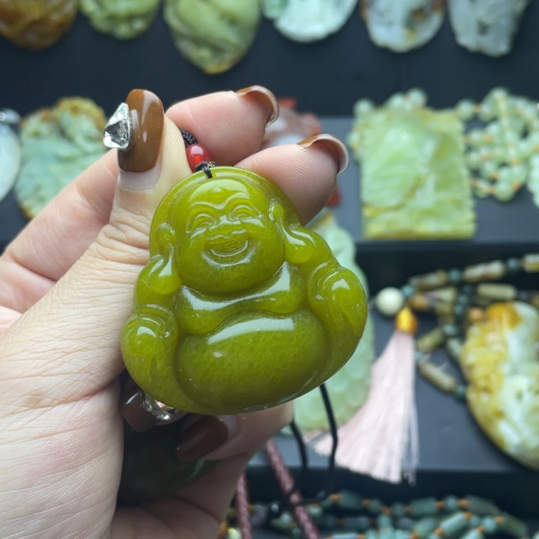 【闪购商品】蛇纹石玉颈饰未镶嵌