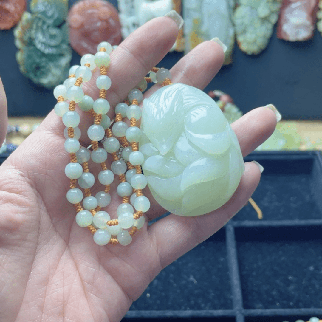 【闪购商品】蛇纹石玉颈饰未镶嵌