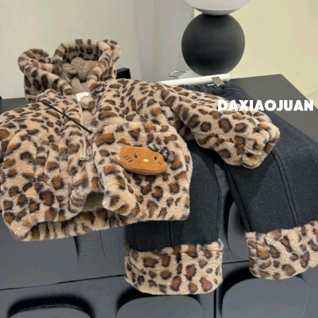 童装男女童豹纹毛毛衣呆萌可爱外套拼接牛仔长裤加厚秋冬季两件套